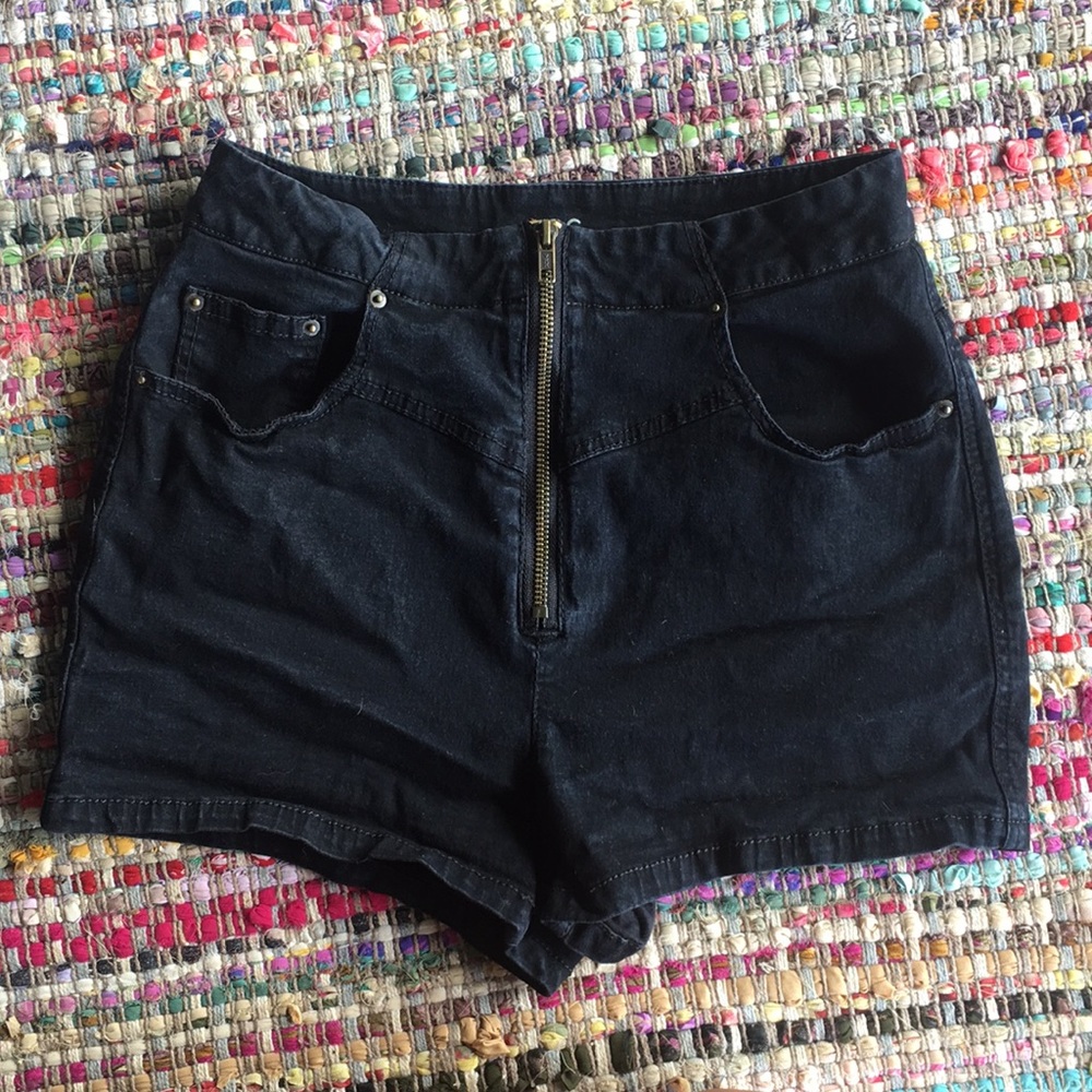BDG high rise shorts